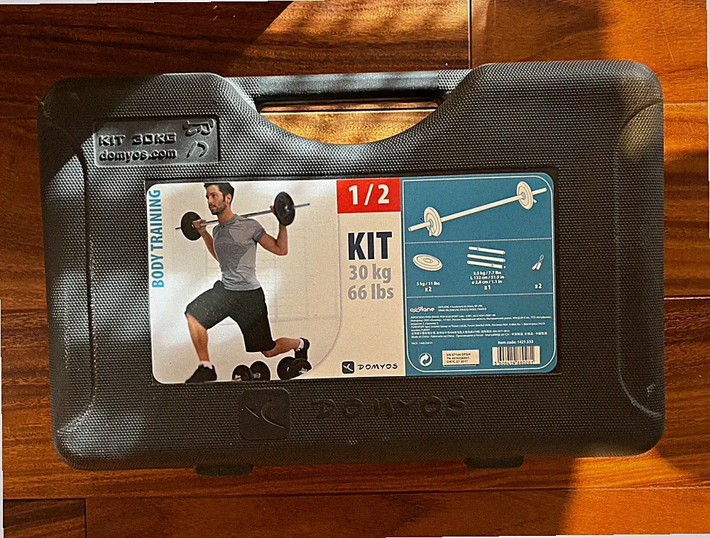 DOMYOS Hantelset 30 kg – Langhantel & Kurzhanteln – mit Koffer
