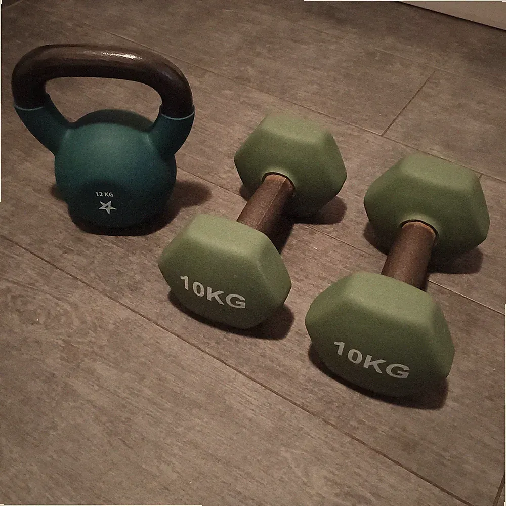 Set 12kg Kettlebell + 1 paar 10kg Hanteln