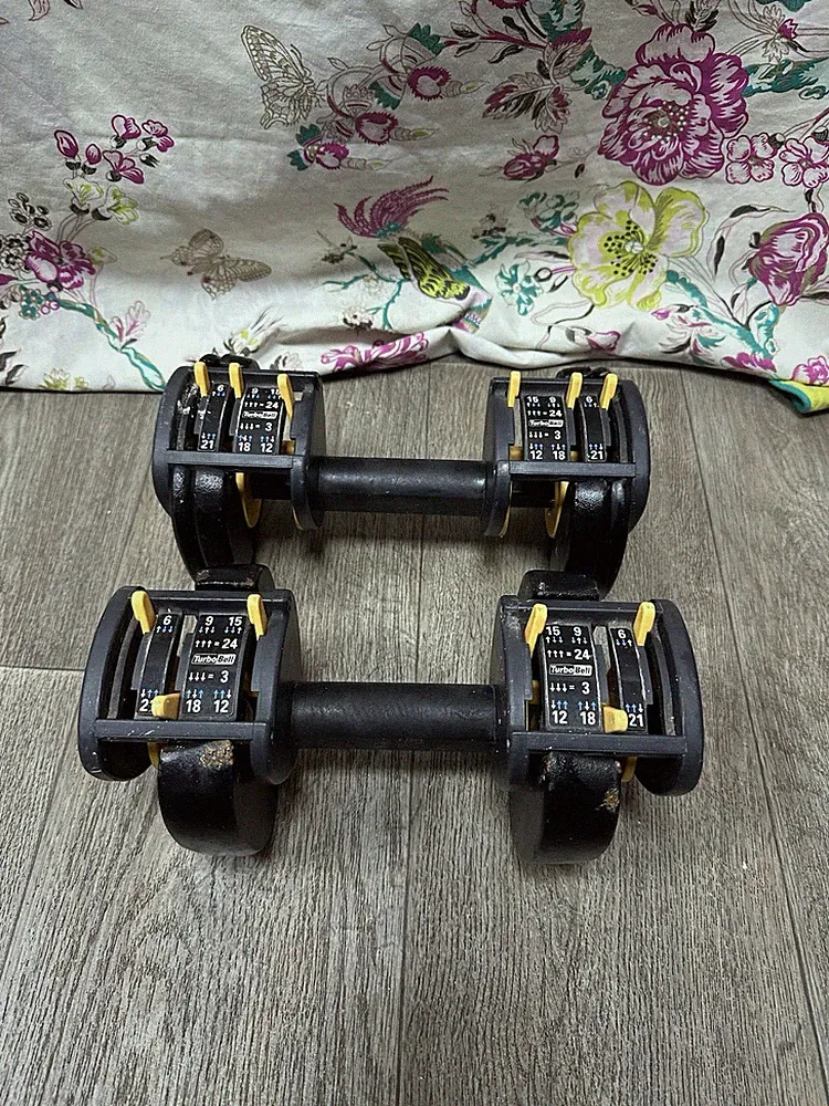 TurboBell verstellbares Hantelset *Verkauft wie gesehen*